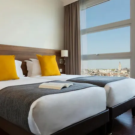 Aparthotel Citadines Centre 3*