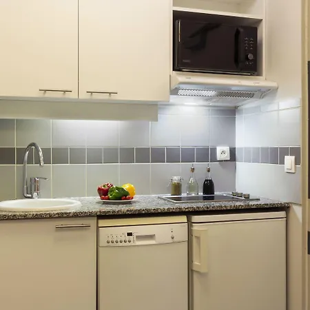 Citadines Centre Aparthotel Lille