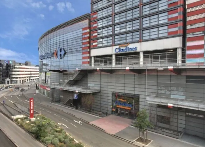 Aparthotel Citadines Centre 3*